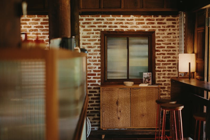 Inside Anthony's coal fired pizza restaurant dining room